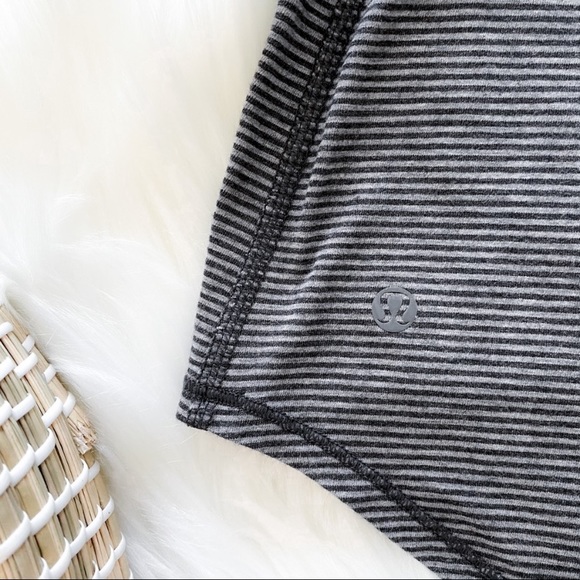 Grey Strappy Lululemon Tank - Picture 5 of 5